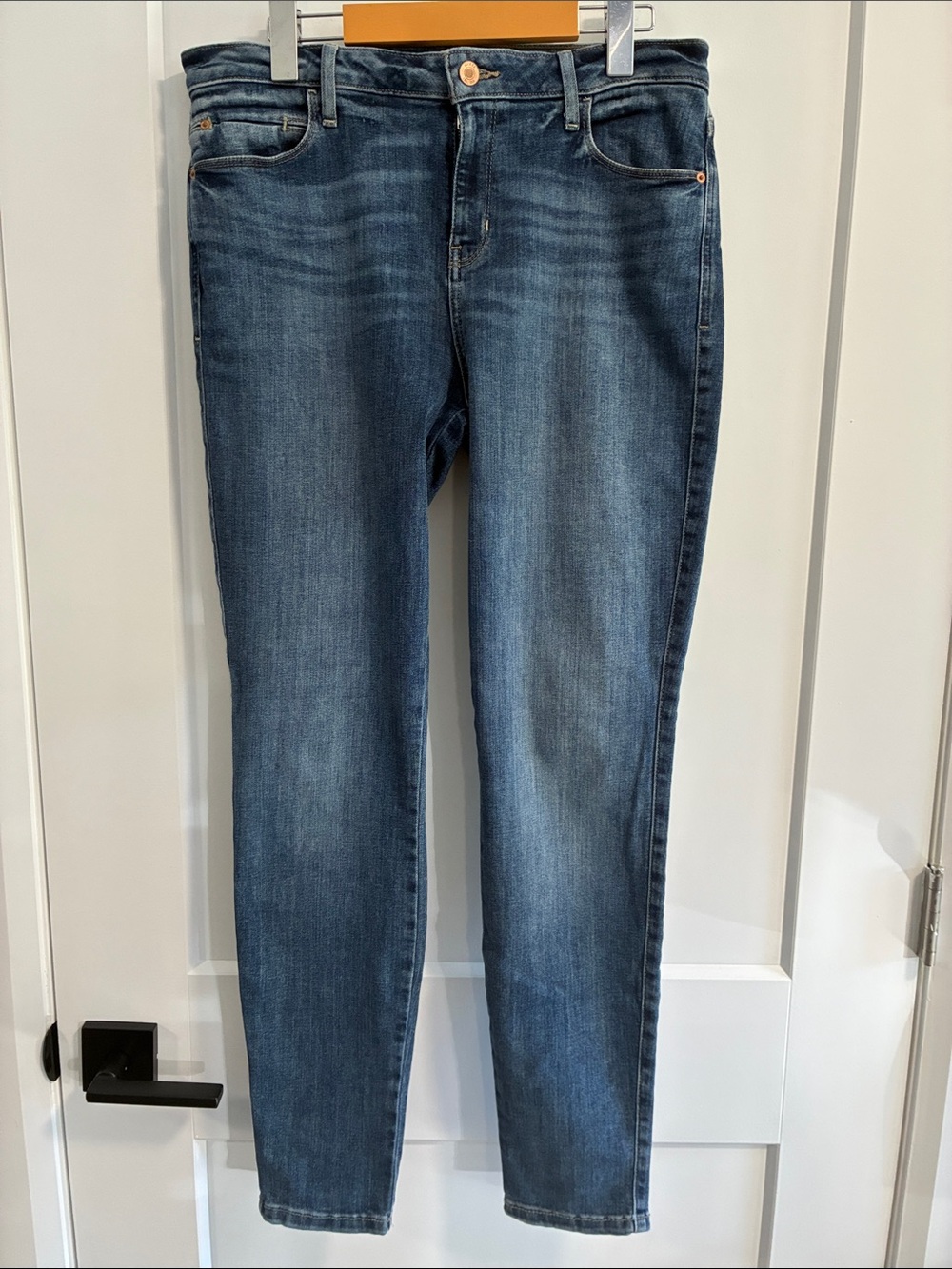 Guess Women's Medium Blue Skinny Jeans